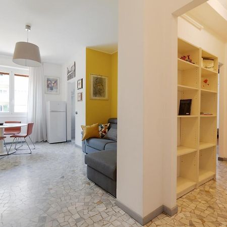 Apartment With Balcony - 50 M Far From M1 Pasteur Milano Dış mekan fotoğraf