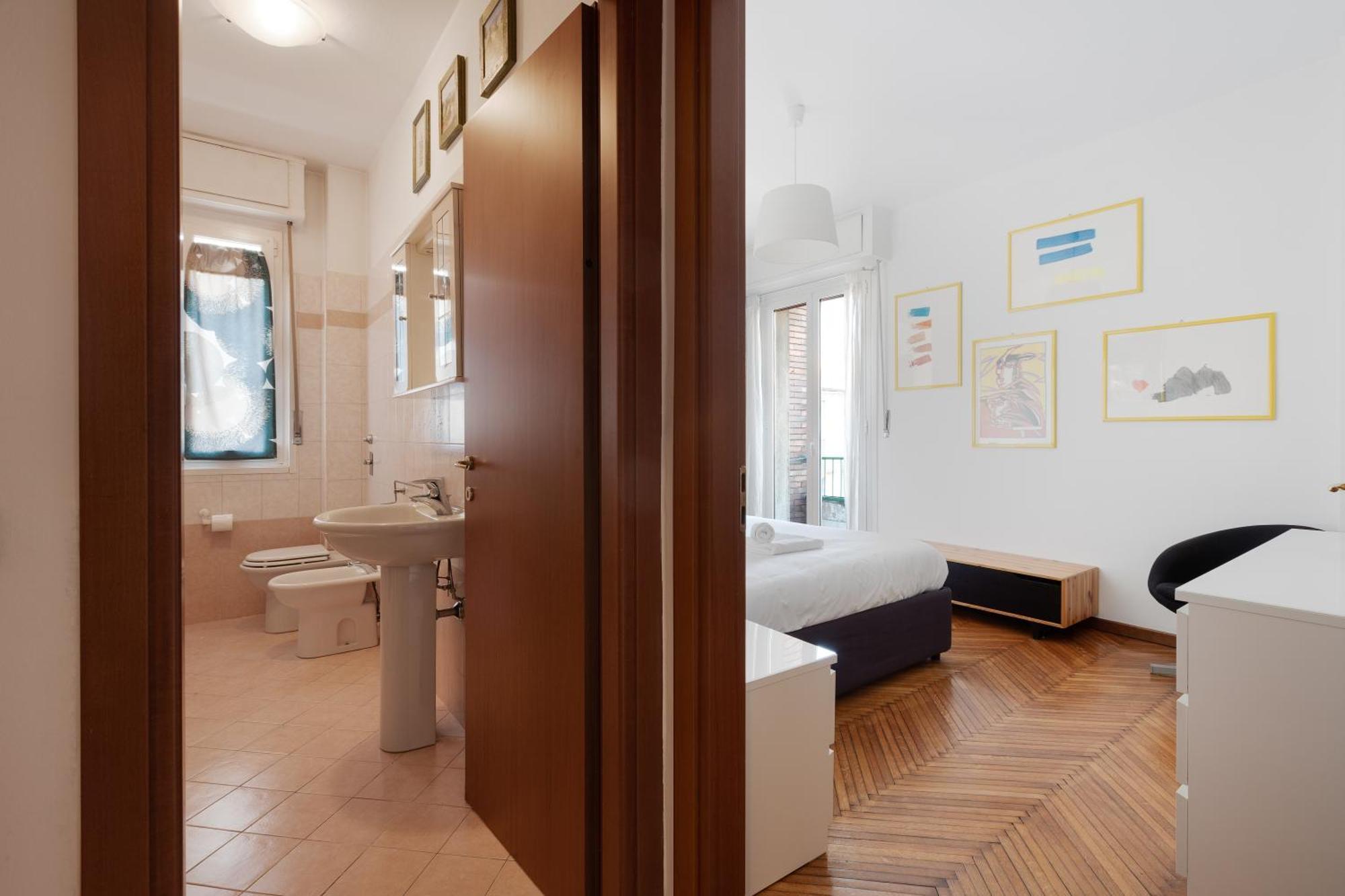 Apartment With Balcony - 50 M Far From M1 Pasteur Milano Dış mekan fotoğraf