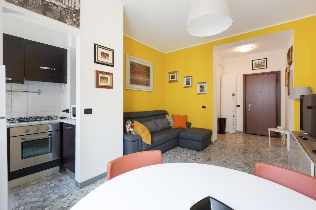 Apartment With Balcony - 50 M Far From M1 Pasteur Milano Dış mekan fotoğraf
